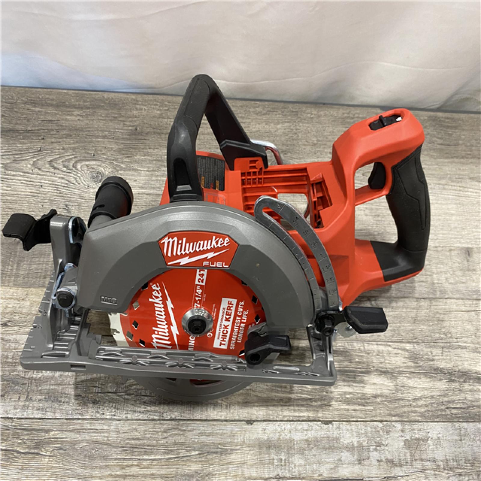 AS-IS Milwaukee FUEL 18V Lithium-Ion Cordless 7-1/4 in. Rear Handle Circular Saw (Tool-Only)