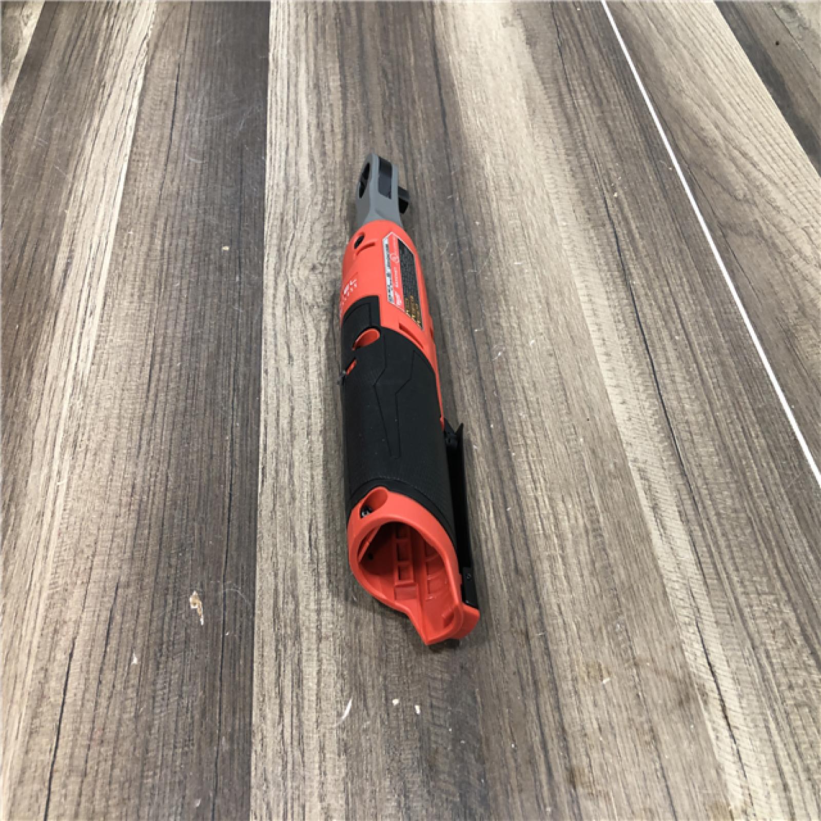 AS-IS Milwaukee FUEL 12V Lithium-Ion Brushless Cordless High Speed 3/8 in. Ratchet Kit