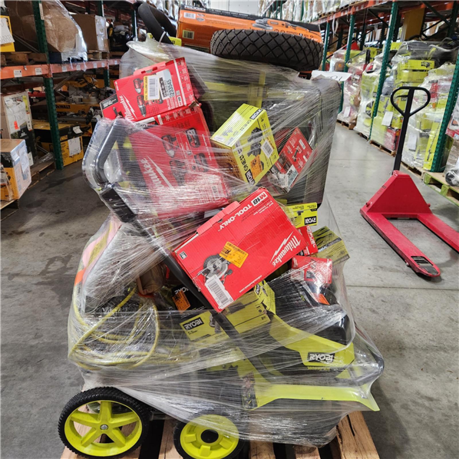 Dallas Location - As-Is Tool Pallet