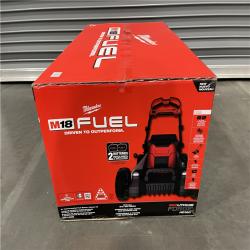 NEW - Milwaukee 18 FUEL Brushless Cordless 21 in. Walk Behind Dual Battery Self-Propelled Mower Kit