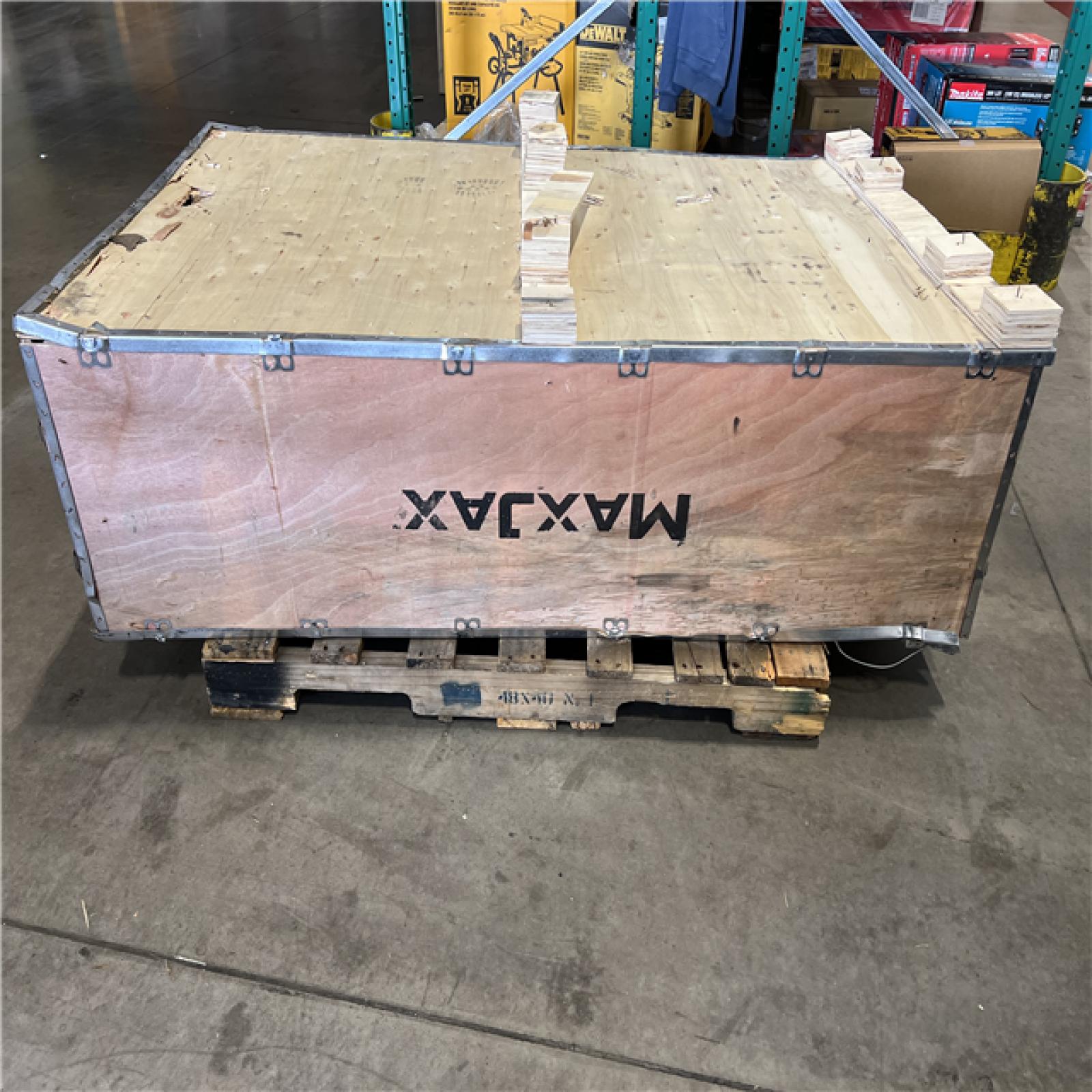 DALLAS LOCATION - MAX JAX MK7 Symmetric Portable 2 Post Car Lift with 7,000 lbs. Weight Capacity and 110V Power Unit Included