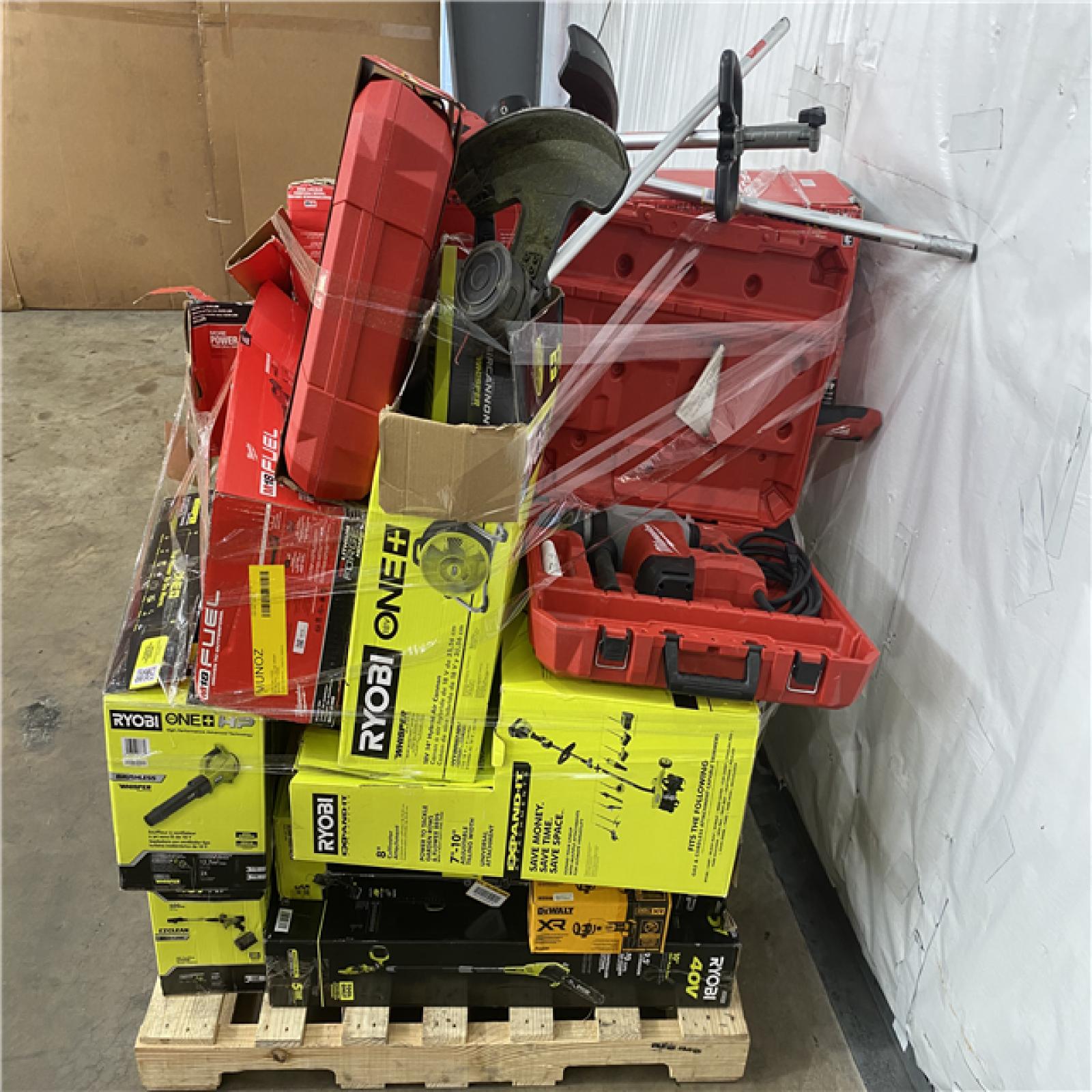 Houston Location AS IS - Tool Pallet