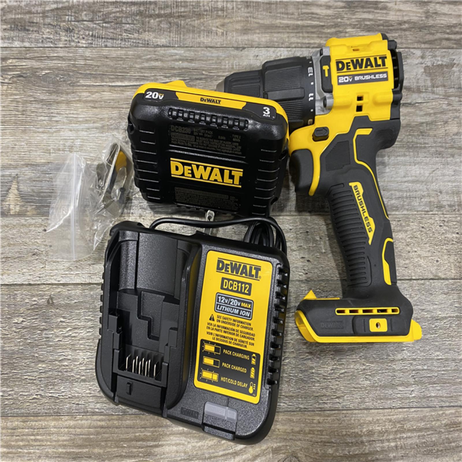 AS-IS DEWALT ATOMIC 20V Cordless 1/2 in. Compact Hammer Drill Kit