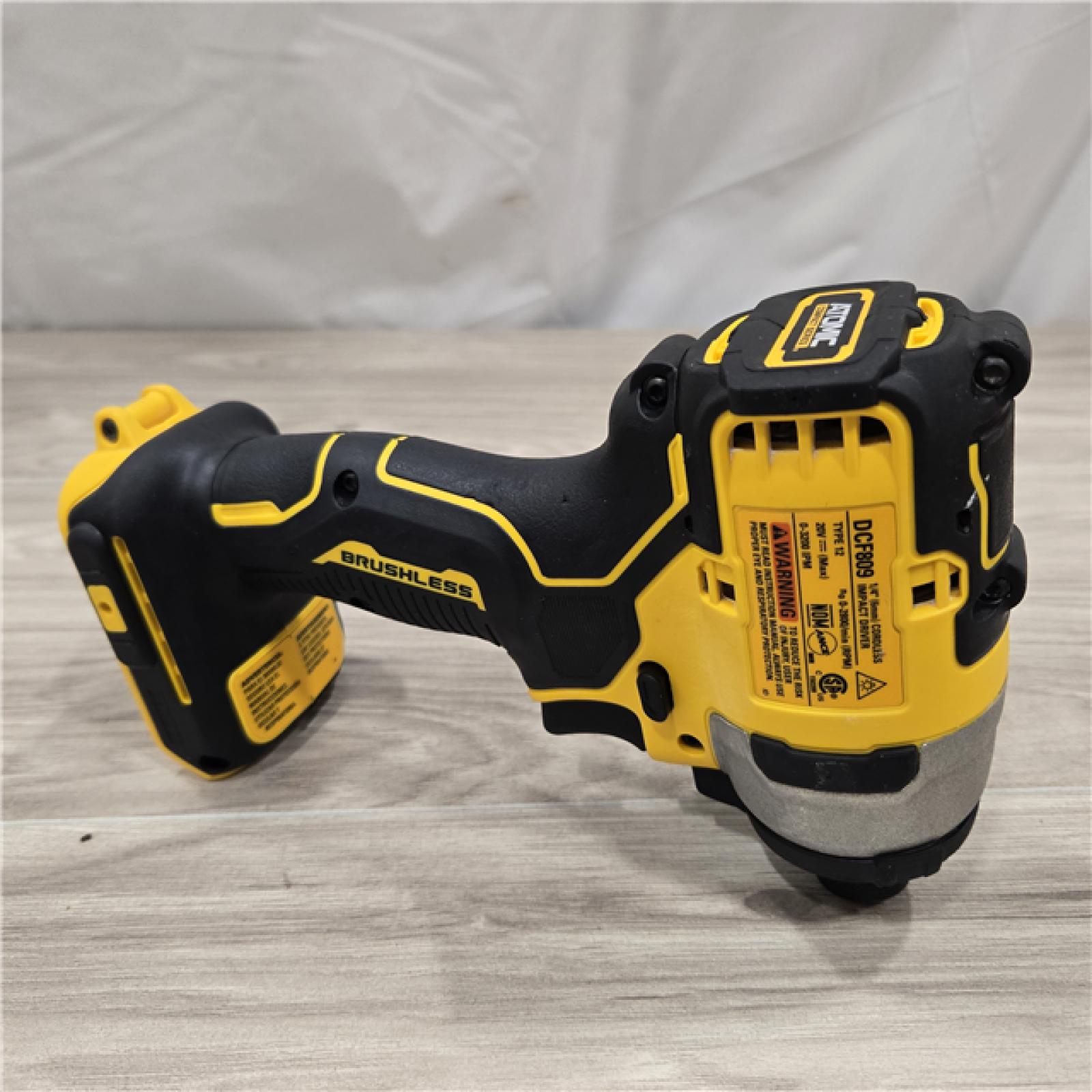 AS-IS Dewalt DCK225D2 20V MAX ATOMIC Compact Cordless Drill Driver and Impact Driver Combo Kit