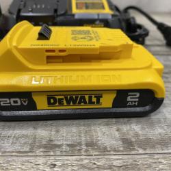 AS-IS DEWALT 20V MAX Cordless Battery Powered Pruner Kit
