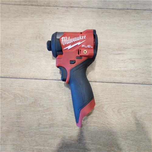 AS-IS- Milwaukee M18 18V Lithium-Ion Cordless Oscillating Multi-Tool (Tool-Only)