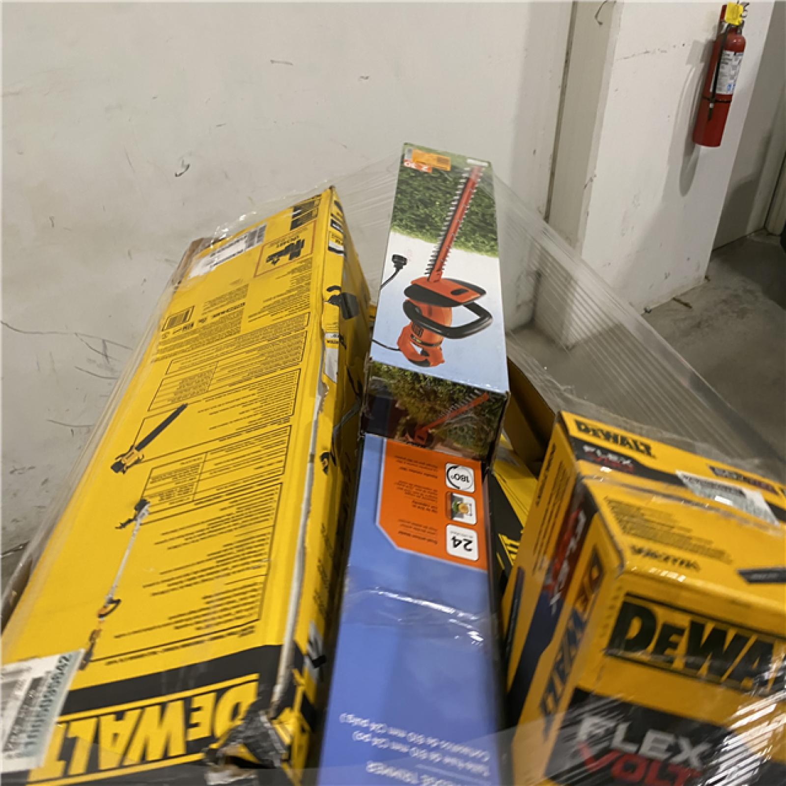 Dallas Location - As-Is DEWALT Tool Pallet