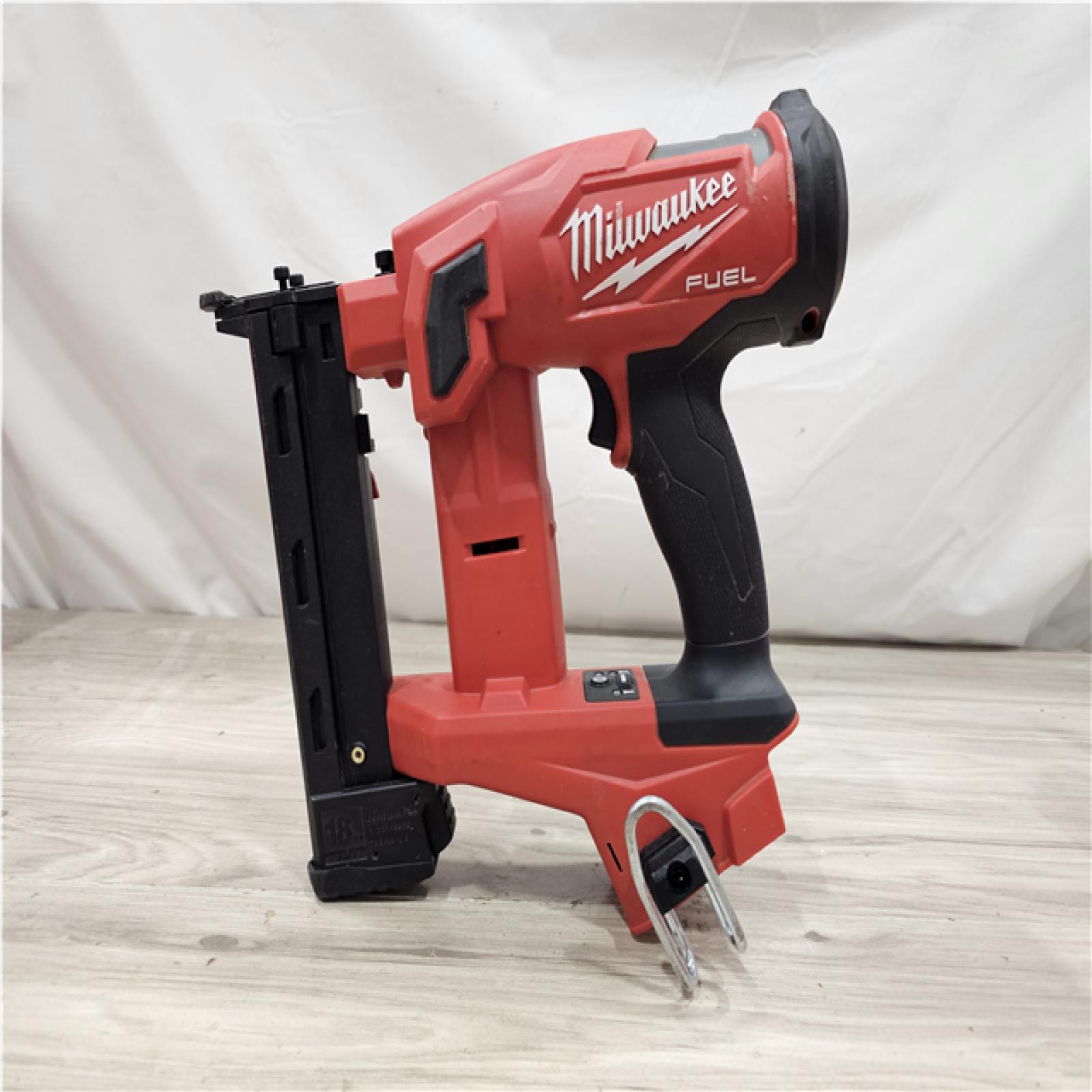 AS-IS Milwaukee FUEL 18-Volt Lithium-Ion Brushless Cordless 18-Gauge 1/4 in. Narrow Crown Stapler (Tool-Only)