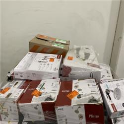Dallas Location - As-Is Bath & Kitchen Faucets Palllet
