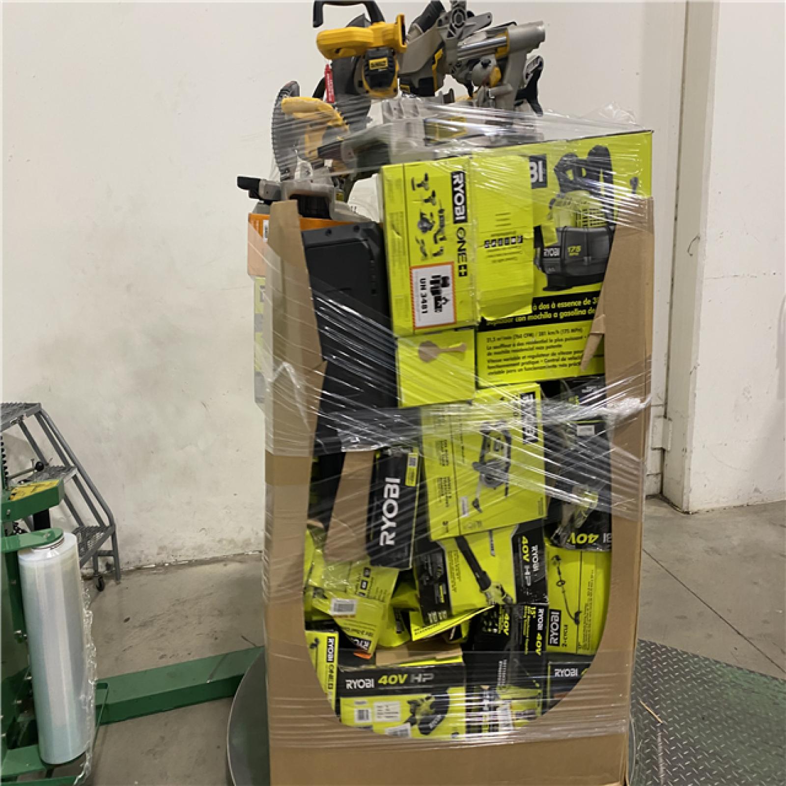 Dallas Location - As-Is Tool Pallet