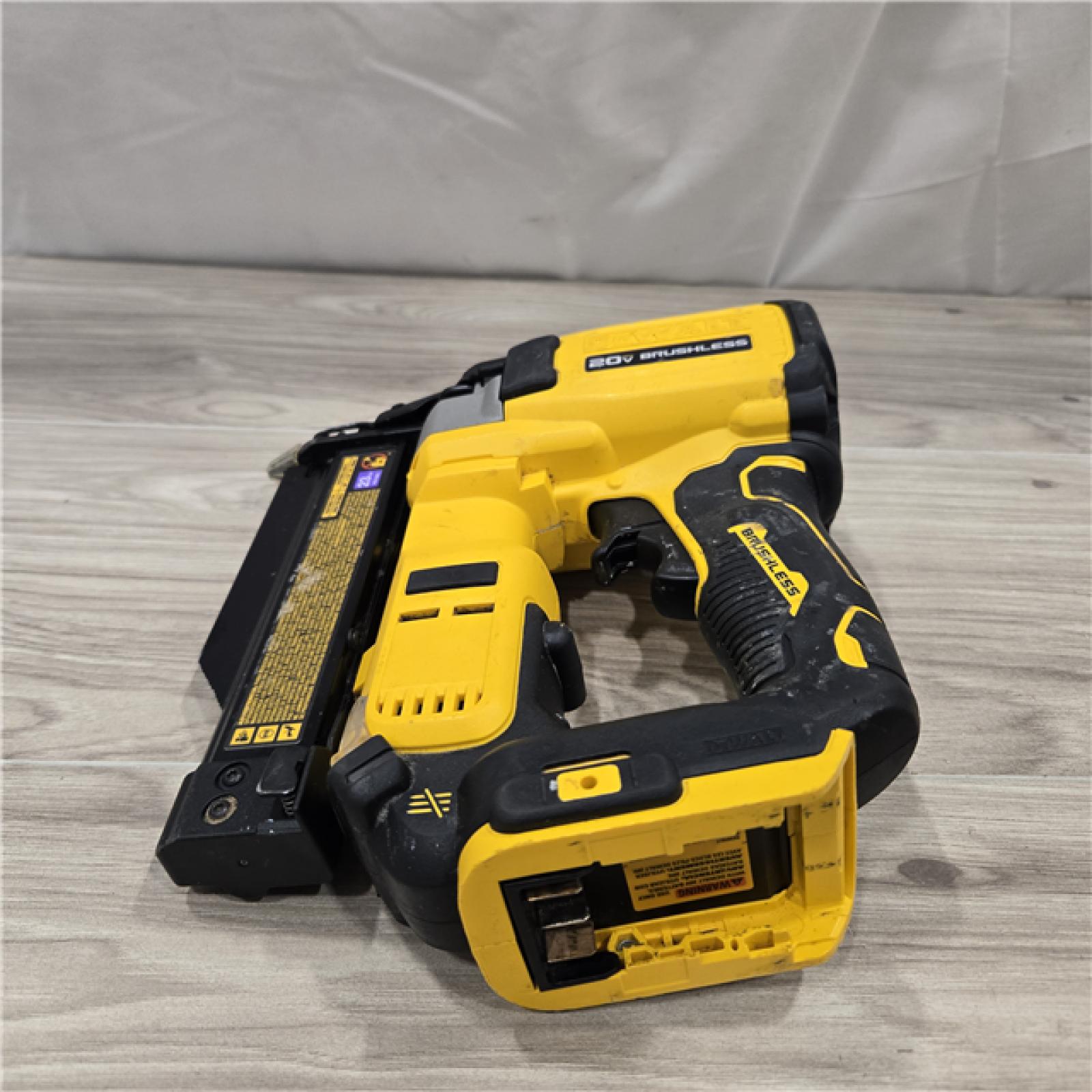 AS-IS DeWalt DCN623D1 20V MAX Atomic Compact Cordless Pin Nailer Kit