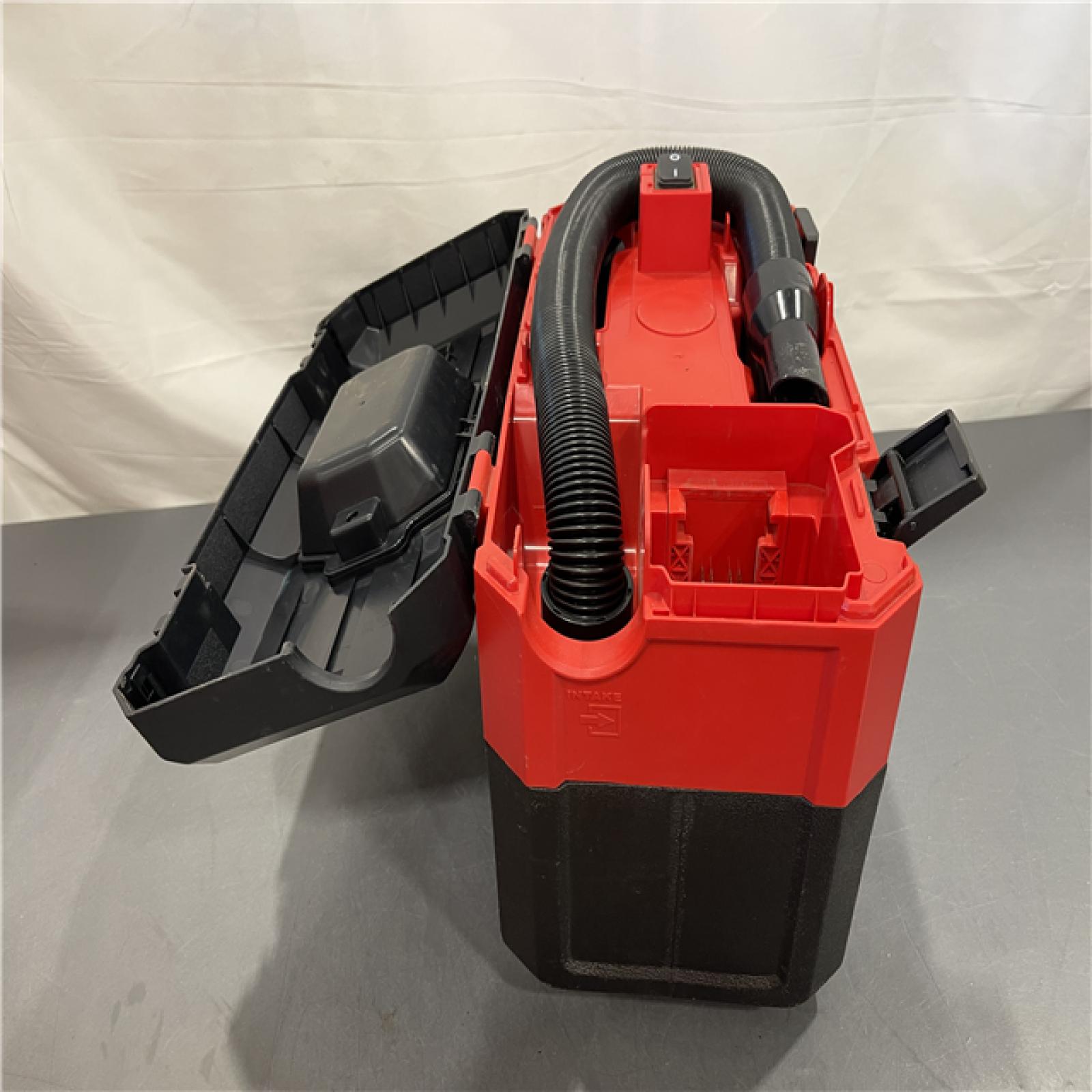 AS-IS - Milwaukee M18 Vacuum 2Gal 6  Hose Access Bare Tool