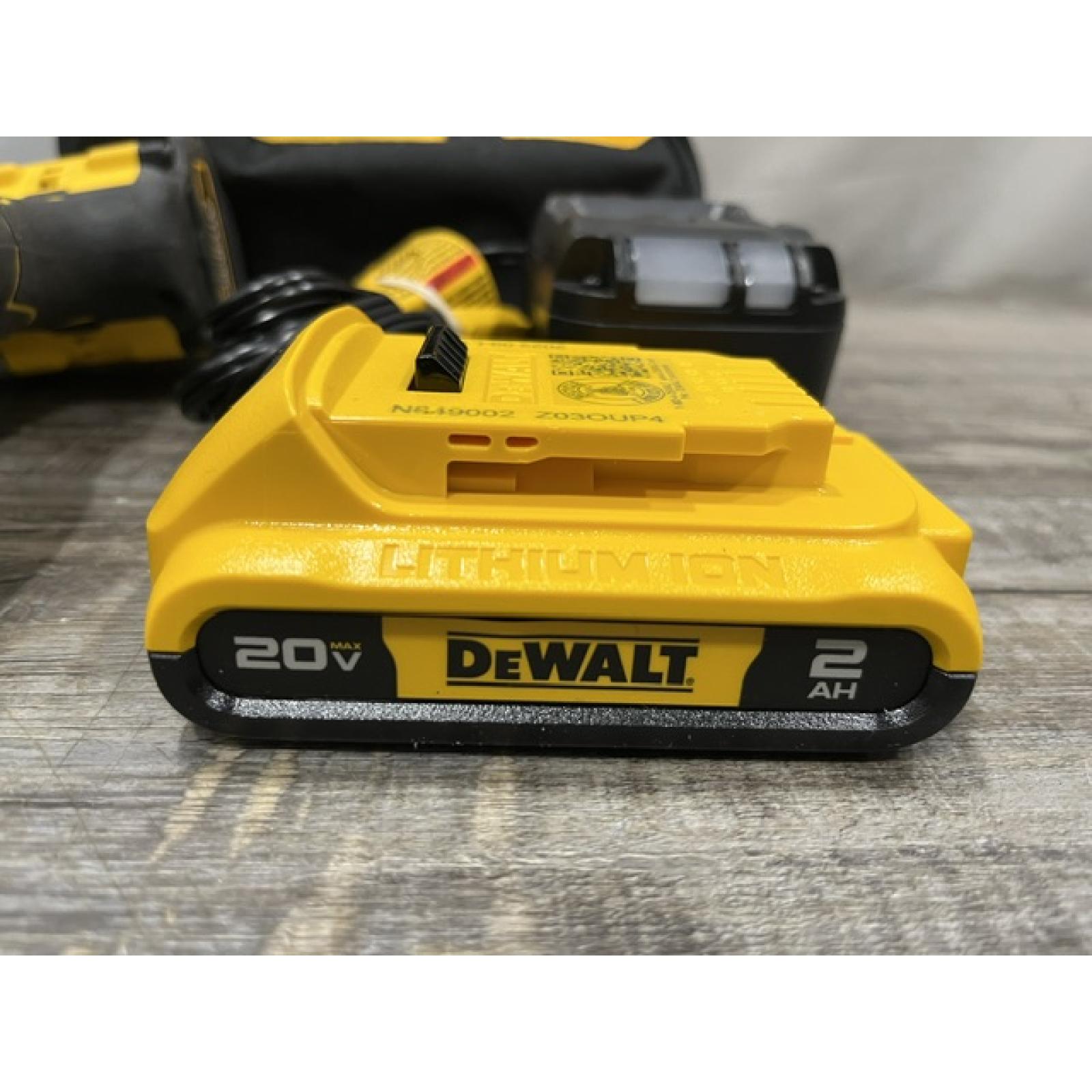 AS-IS DEWALT Atomic 20V Lithium-Ion Cordless Compact 1/2 in. Drill/Driver Kit