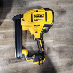 HOUSTON LOCATION - AS-IS DeWALT DCN681D1 20V MAX 18ga Cordless Brushless Narrow Crown Stapler Kit w/ BATTERY & CHARGER
