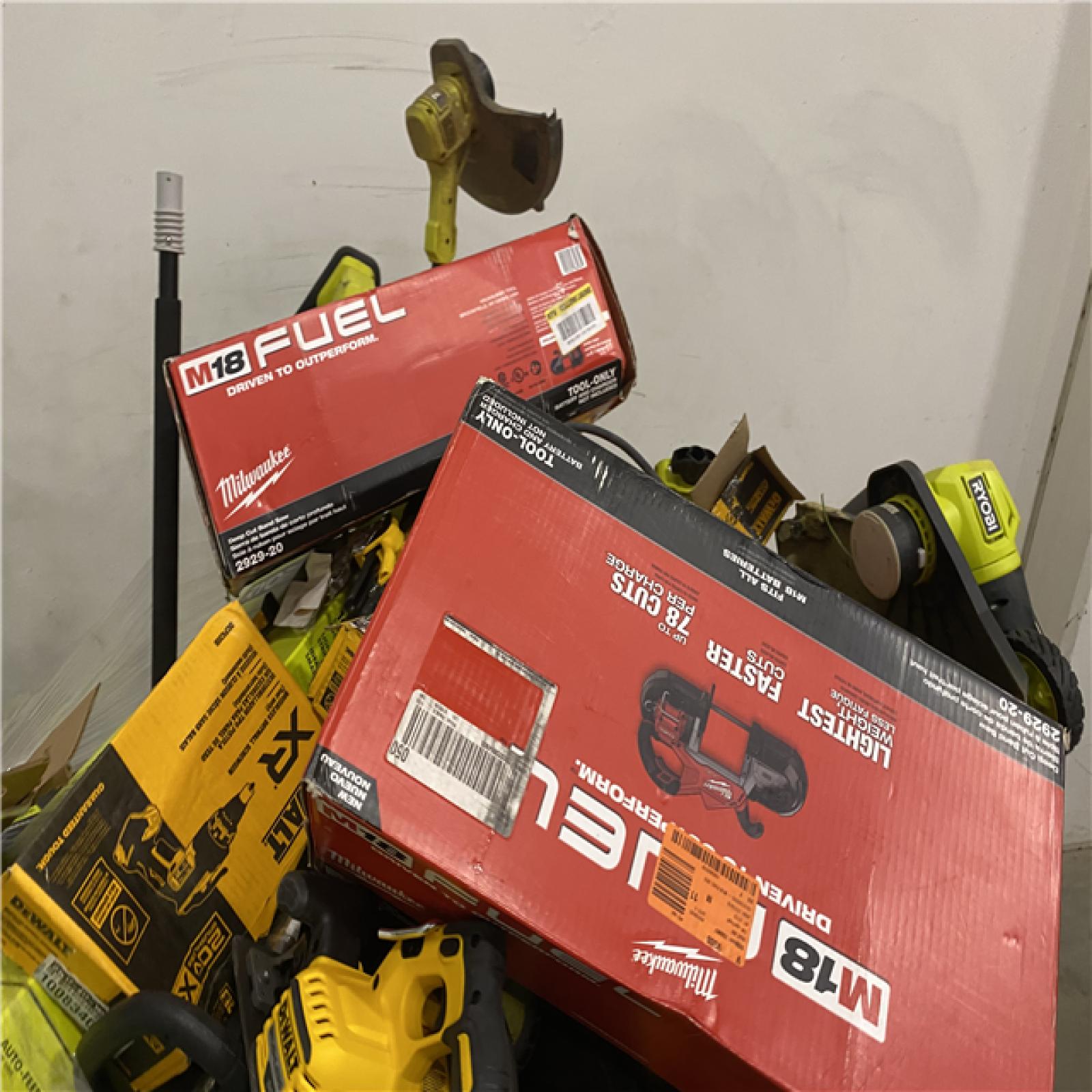 Dallas Location - As-Is Tool Pallet