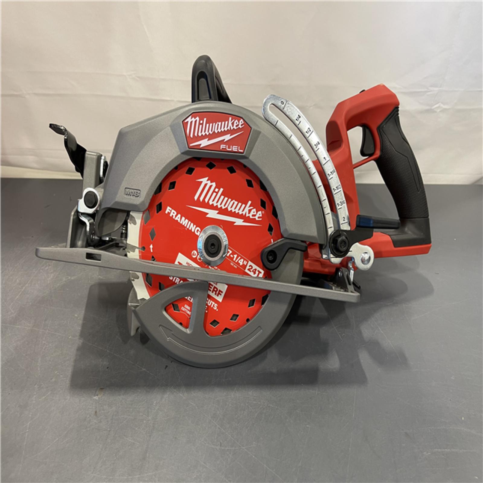 AS-IS - MILWAUKEE M18 FUEL 18V Lithium-Ion Cordless 7-1/4 in. Rear Handle Circular Saw