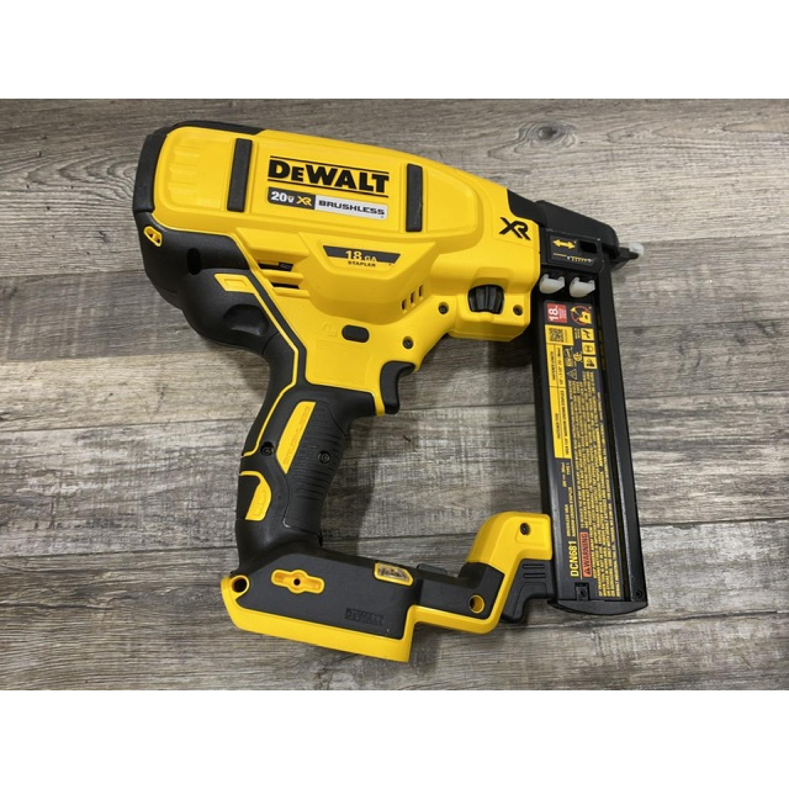 AS-IS DEWALT 20V MAX XR Lithium-Ion Cordless 18-Gauge Narrow Crown Stapler Kit