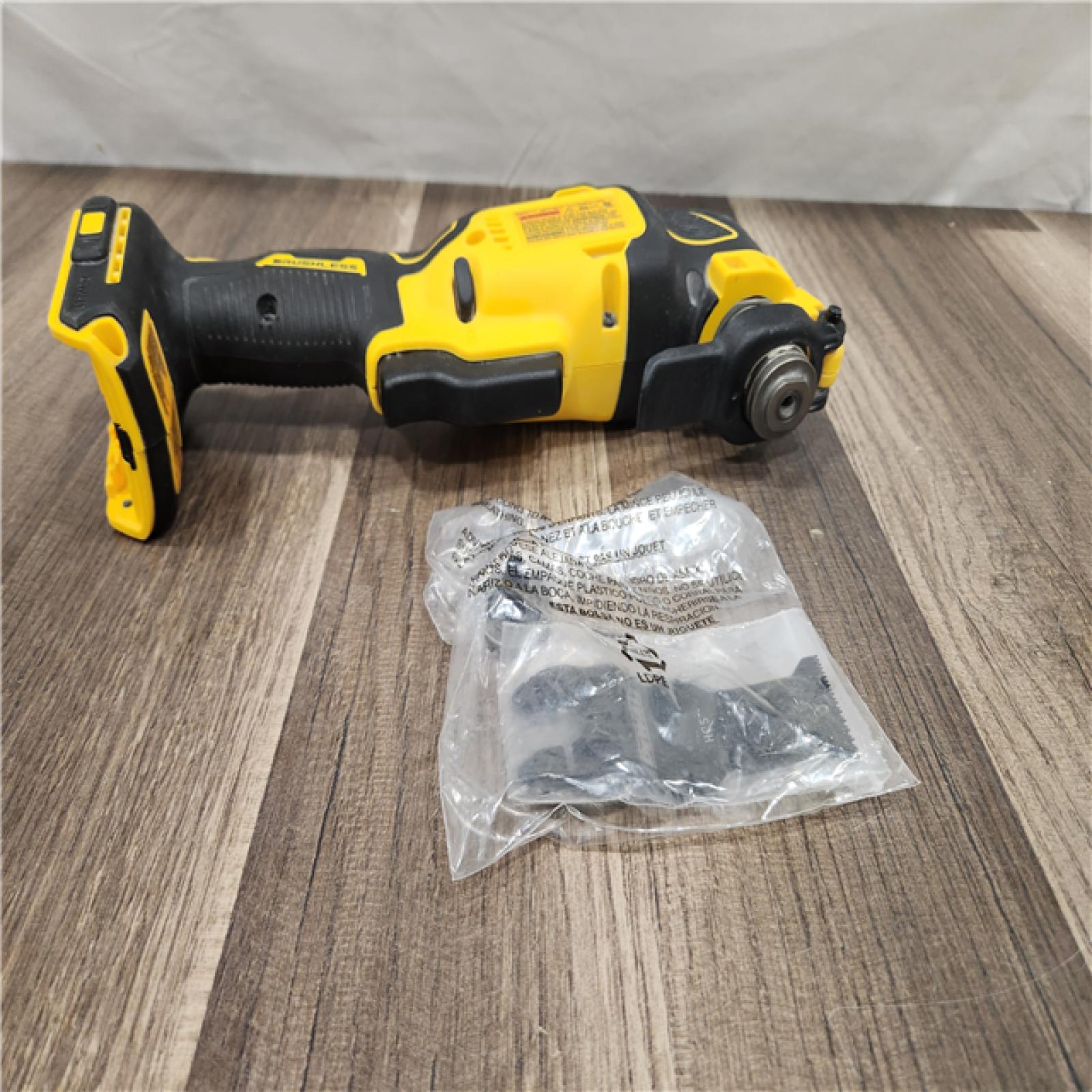 DEWALT ATOMIC 20V MAX Cordless Brushless Oscillating Multi Tool (Tool Only)