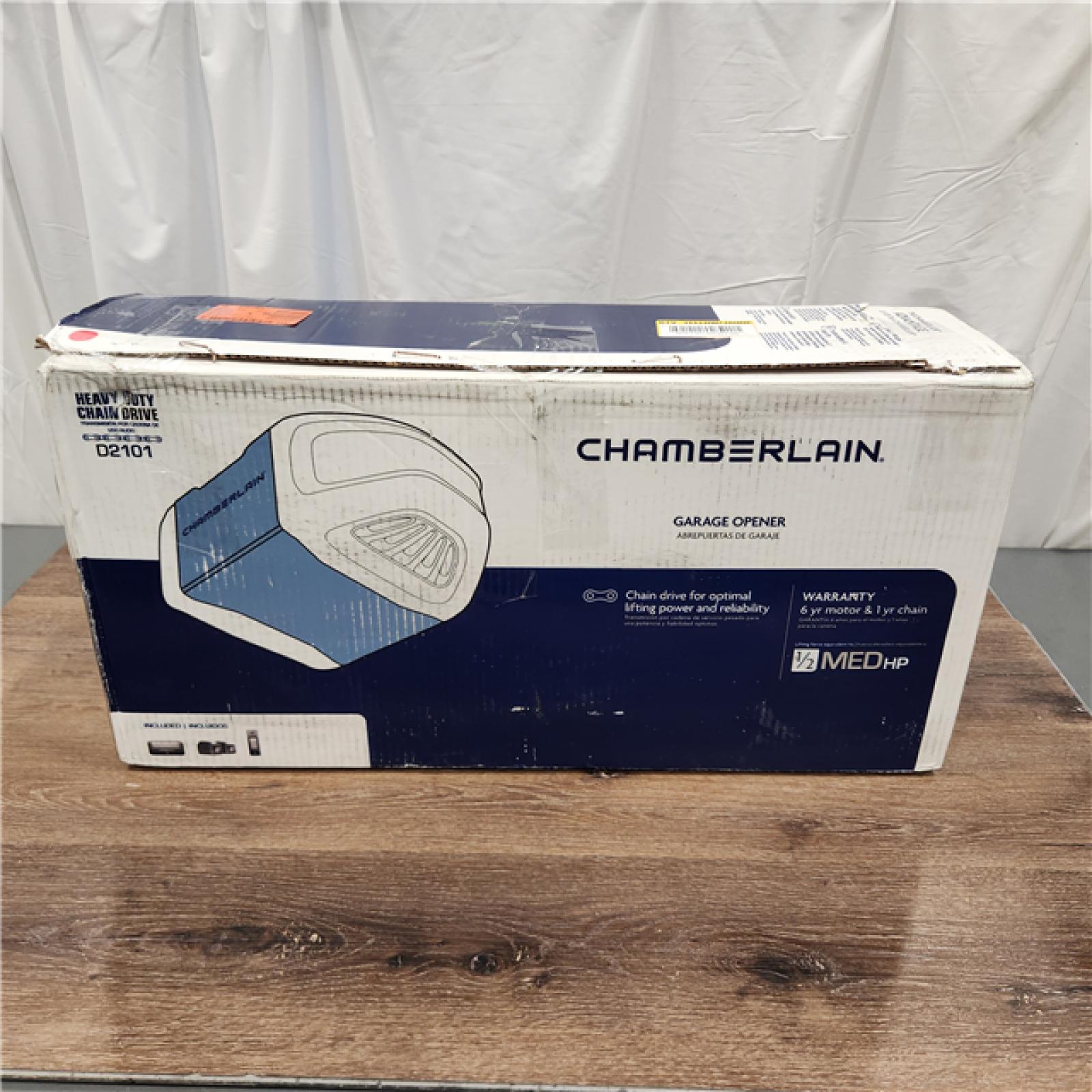 AS-IS D2101 1/2 HP Heavy-Duty Chain Drive Garage Door Opener