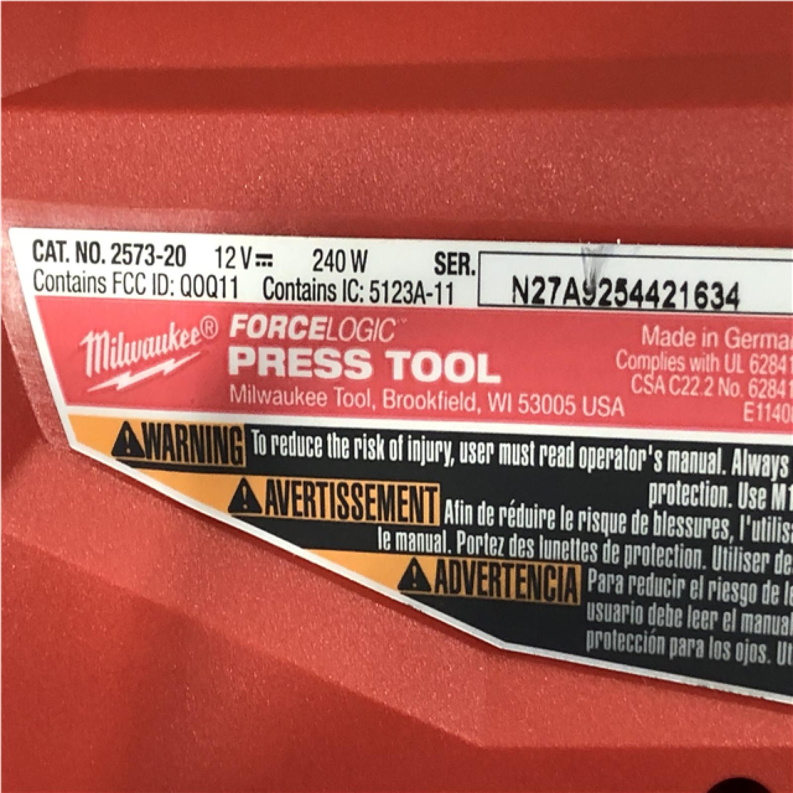 AS-IS Milwaukee 12-Volt Lithium-Ion FORCE LOGIC Copper Press Tool Kit