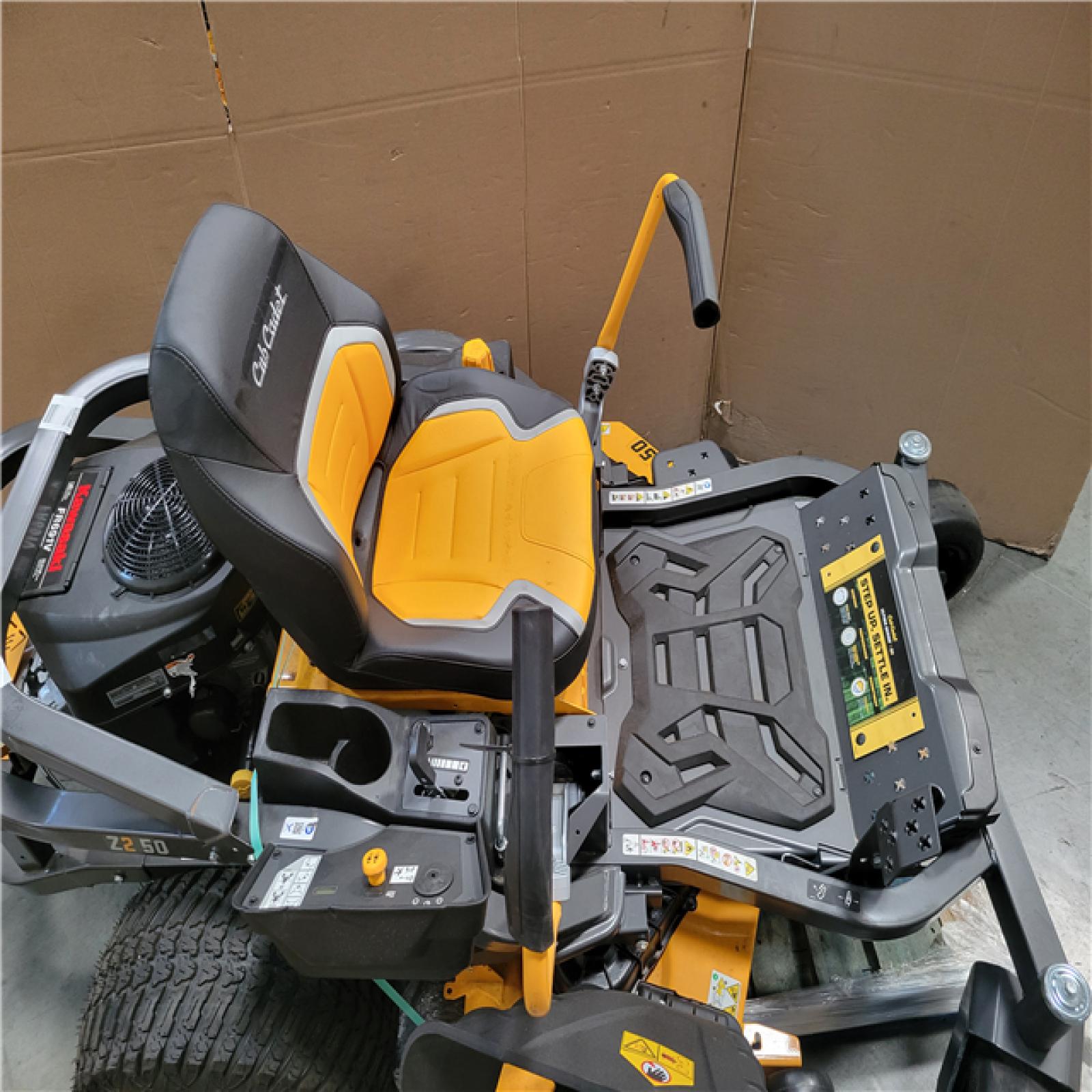 CALIFORNIA APPEARS NEW CUB CADET ULTIMA ZT2 50 SIT DOWN RIDING LAWN MOWER
