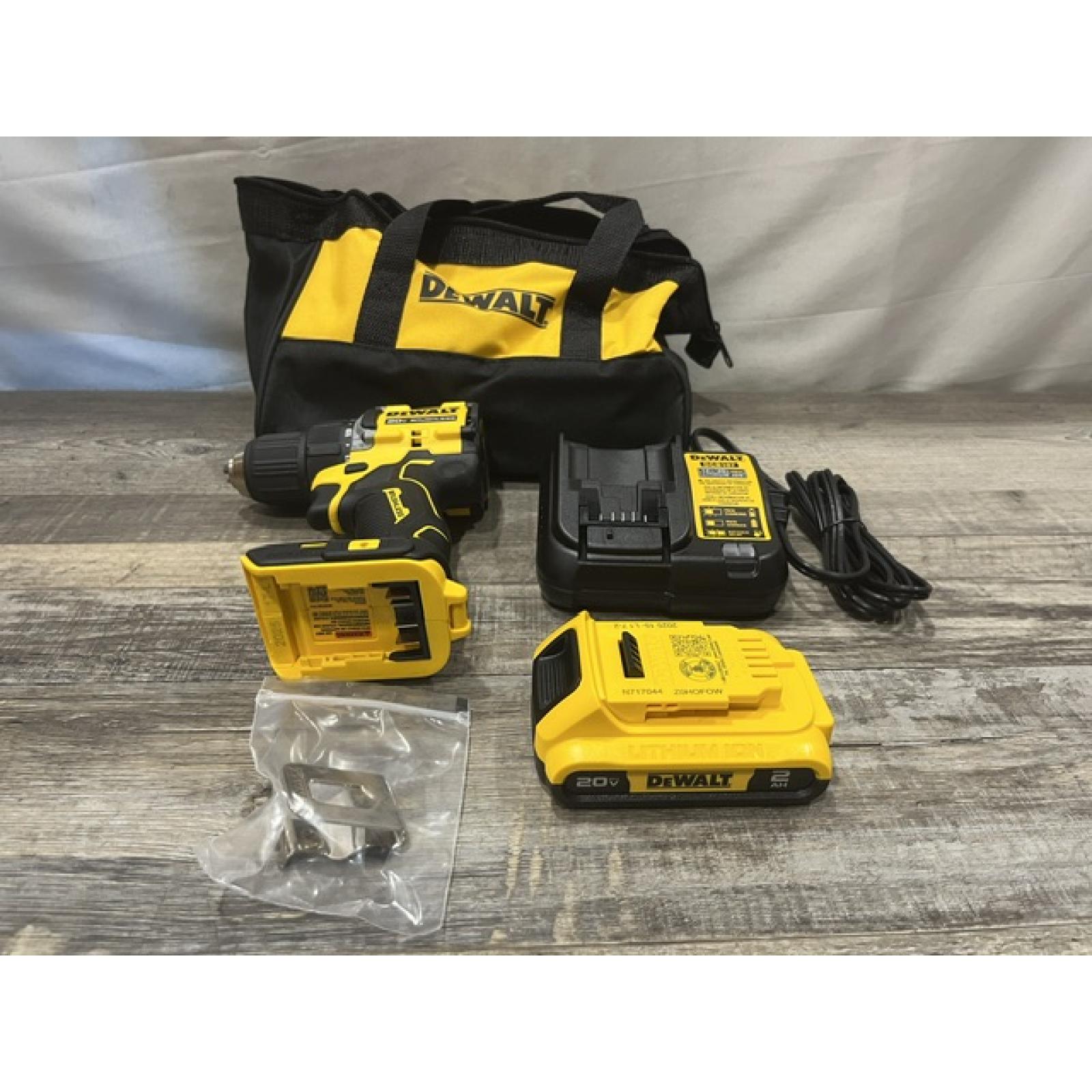 AS-IS DEWALT Atomic 20V Lithium-Ion Cordless Compact 1/2 in. Drill/Driver Kit