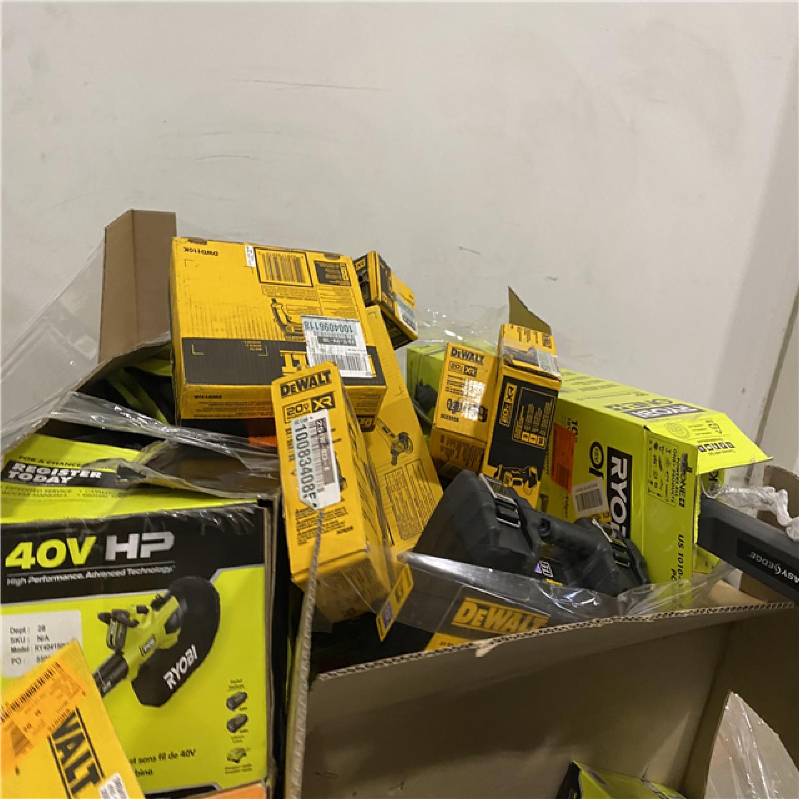 Dallas Location - As-Is Tool Pallet