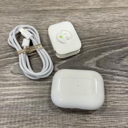 AS-IS Apple AirPods Pro 2 With MagSafe Charging Case (USB-C)