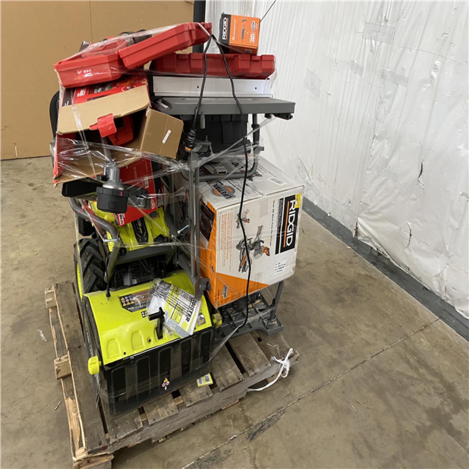 Houston Location AS IS - Tool Pallet