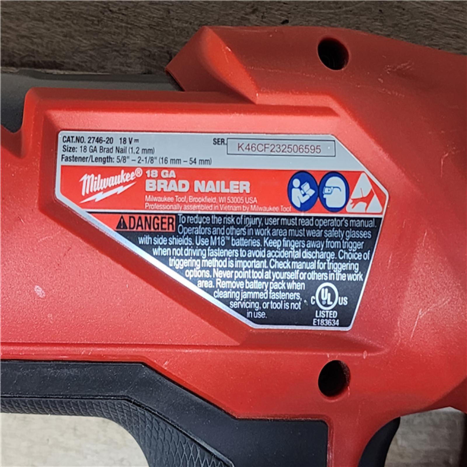 HOUSTON LOCATION - AS-IS Milwaukee FUEL 18-Volt Lithium-Ion Brushless Cordless Gen II 18-Gauge Brad Nailer (Tool-Only)