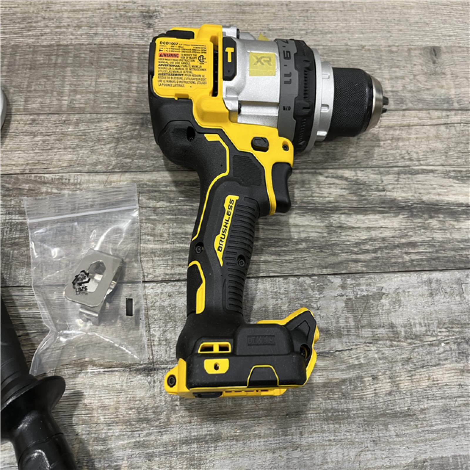 LIKE NEW - DEWALT 20V MAX Brushless Cordless 1/2 3-Speed Hammer Drill (Tool-Only)