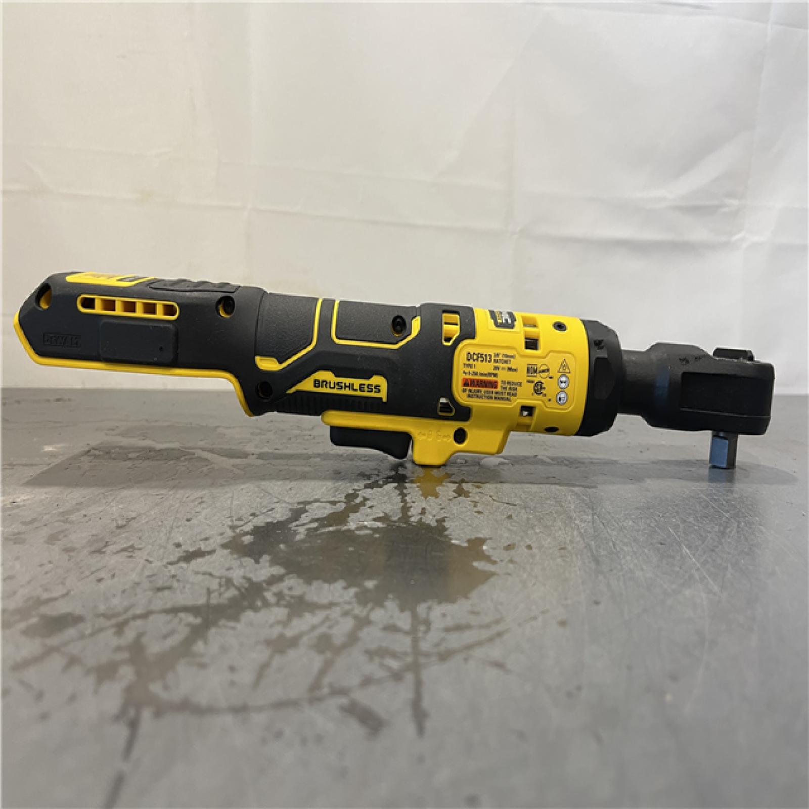 AS-IS - DeWalt ATOMIC 20V MAX Cordless 3/8 in. Ratchet