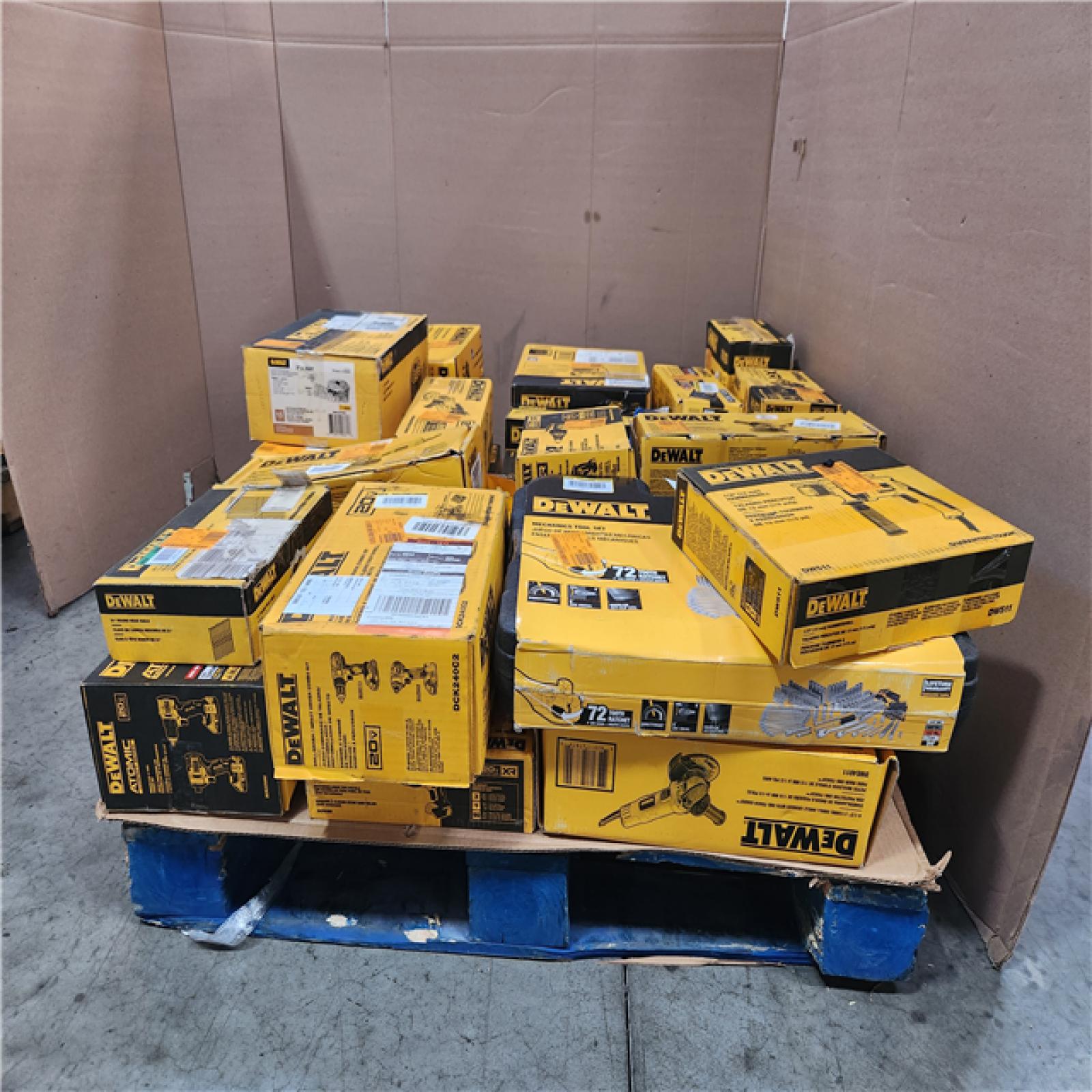 PHOENIX AS-IS TOOL PALLET