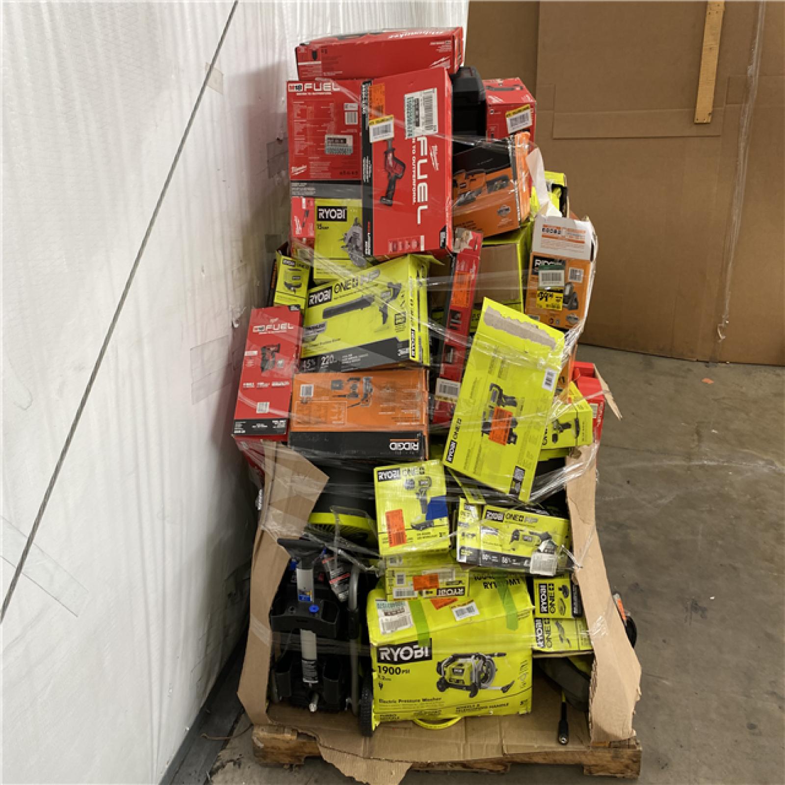 Houston Location AS IS - Tool Pallet