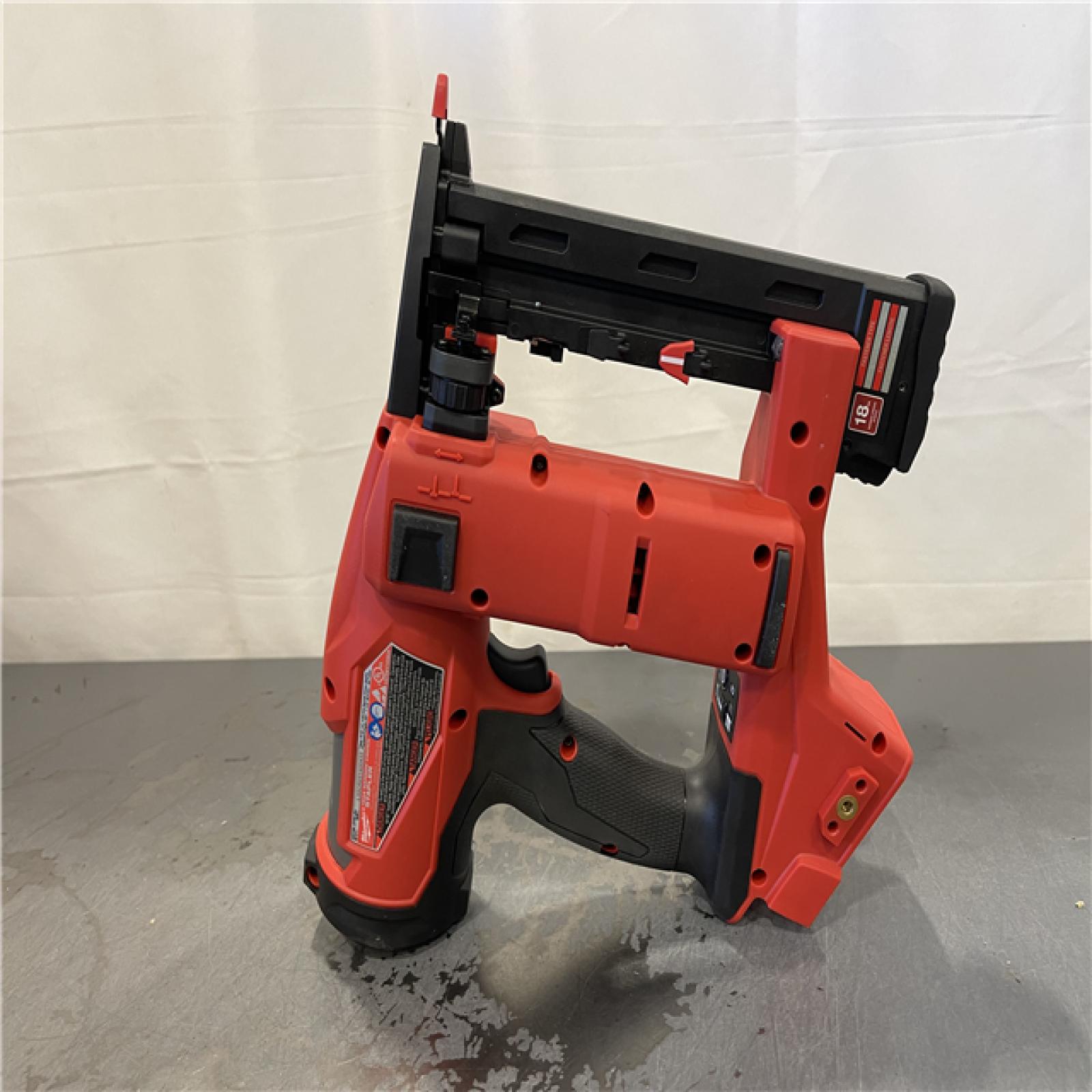 AS-IS - MILWAUKEE FUEL 18V Cordless 18-Gauge 1/4 in. Narrow Crown Stapler