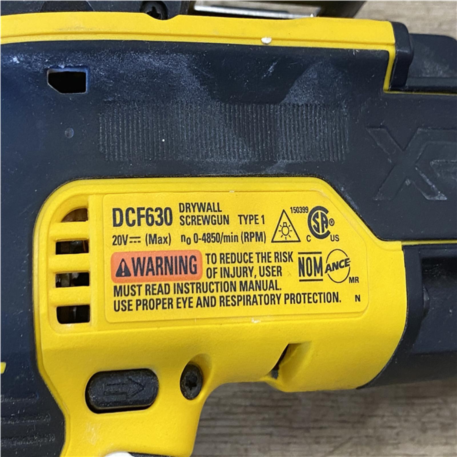 AS-IS DEWALT XR 20V MAX Lithium-Ion Cordless Brushless Screw Gun (Tool Only)