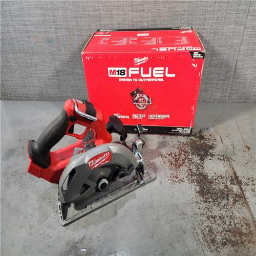 HOUSTON LOCATION - AS-IS Milwaukee Tools M18 FUEL 7-1/4 Circular Saw (Tool Only)