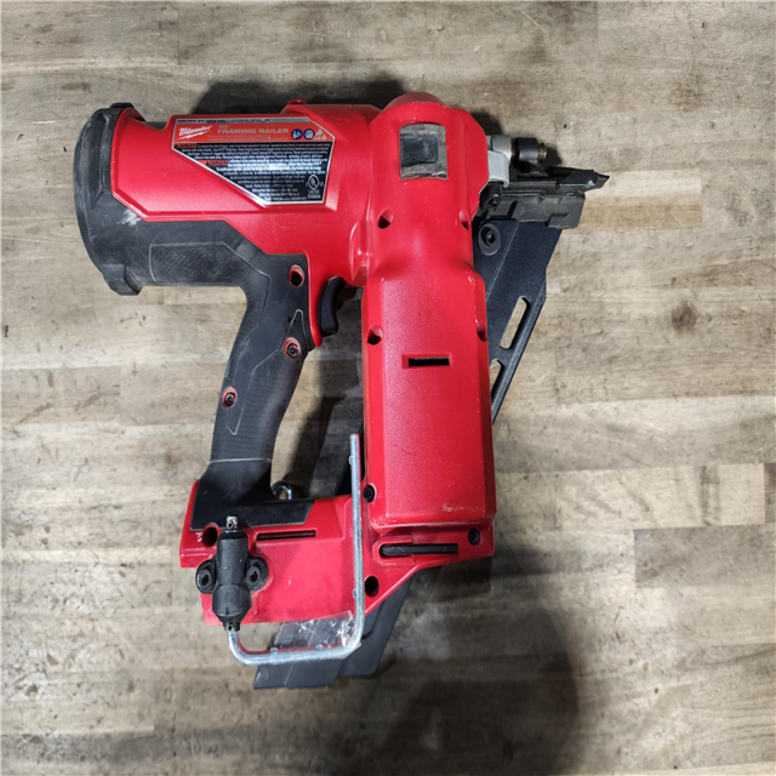HOUSTON LOCATION - AS-IS Milwaukee M18 FUEL 30 Degree Framing Nailer (TOOL ONLY)