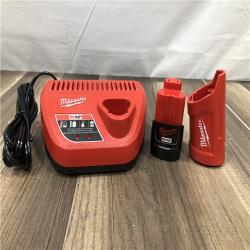 AS-IS Milwaukee Women's 2X-Large 12V Lithium-Ion Cordless AXIS Black Heated Vest Kit