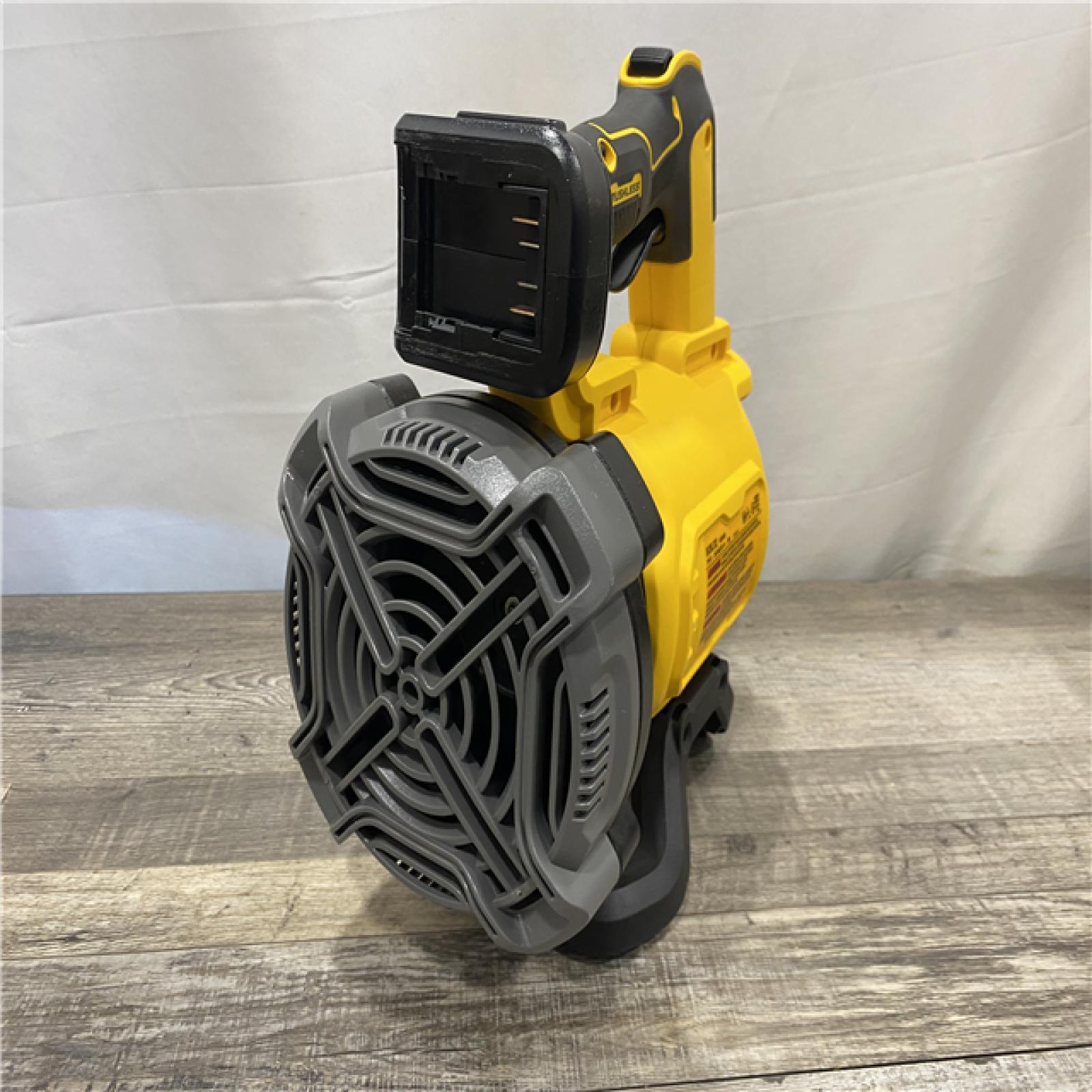 AS-IS DEWALT 20V MAX* XR Brushless Cordless Handheld Blower Kit