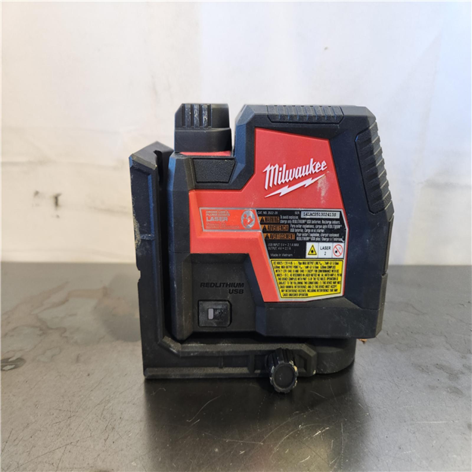 AS-IS- Milwaukee-Green Beam Laser Cross Line Plumb Point USB Rechargeable