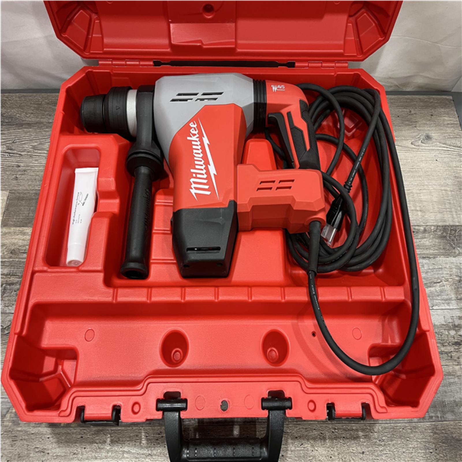 AS-IS Milwaukee 1-9/16 in. SDS-Max Rotary Hammer
