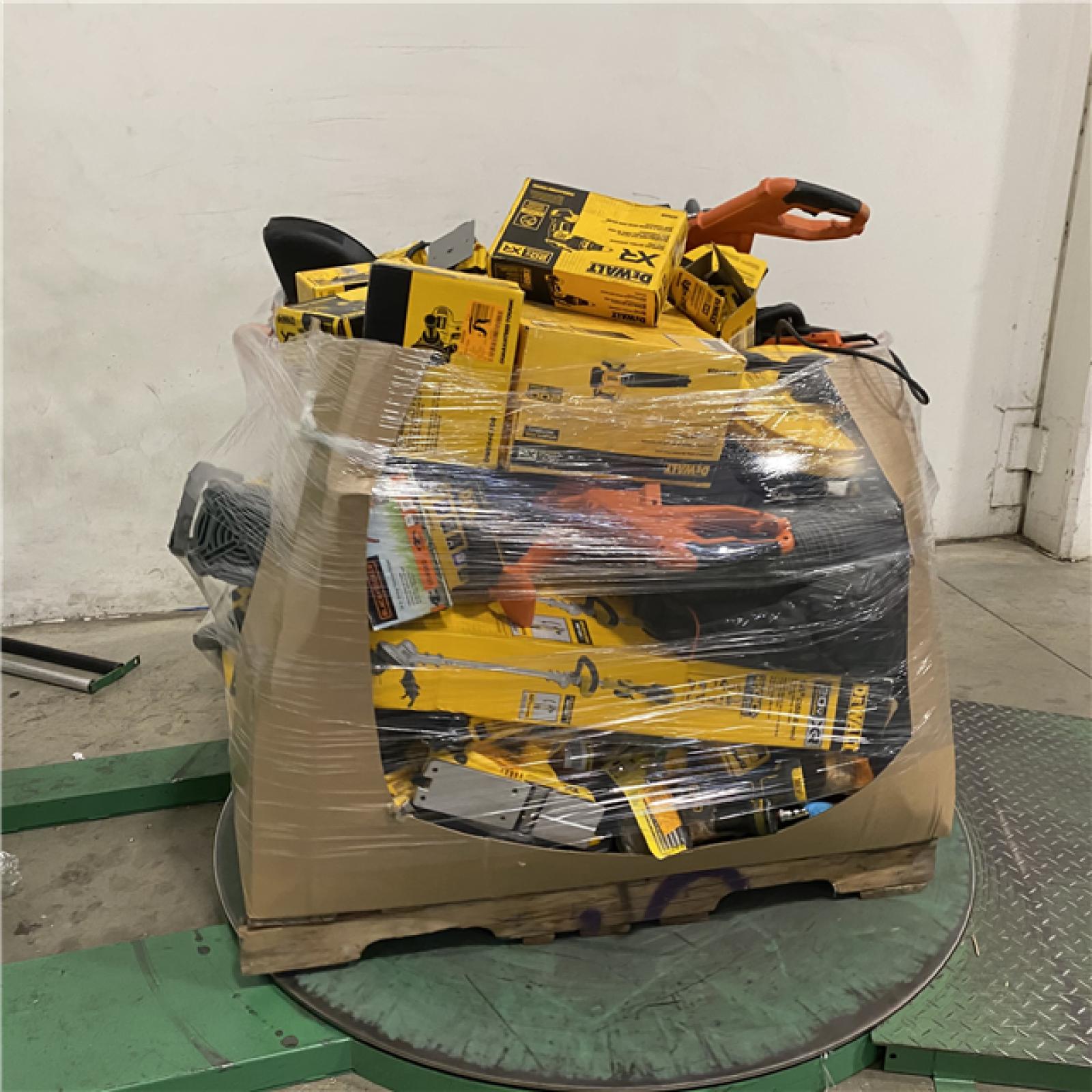 Dallas Location - As-Is DEWALT Tool Pallet