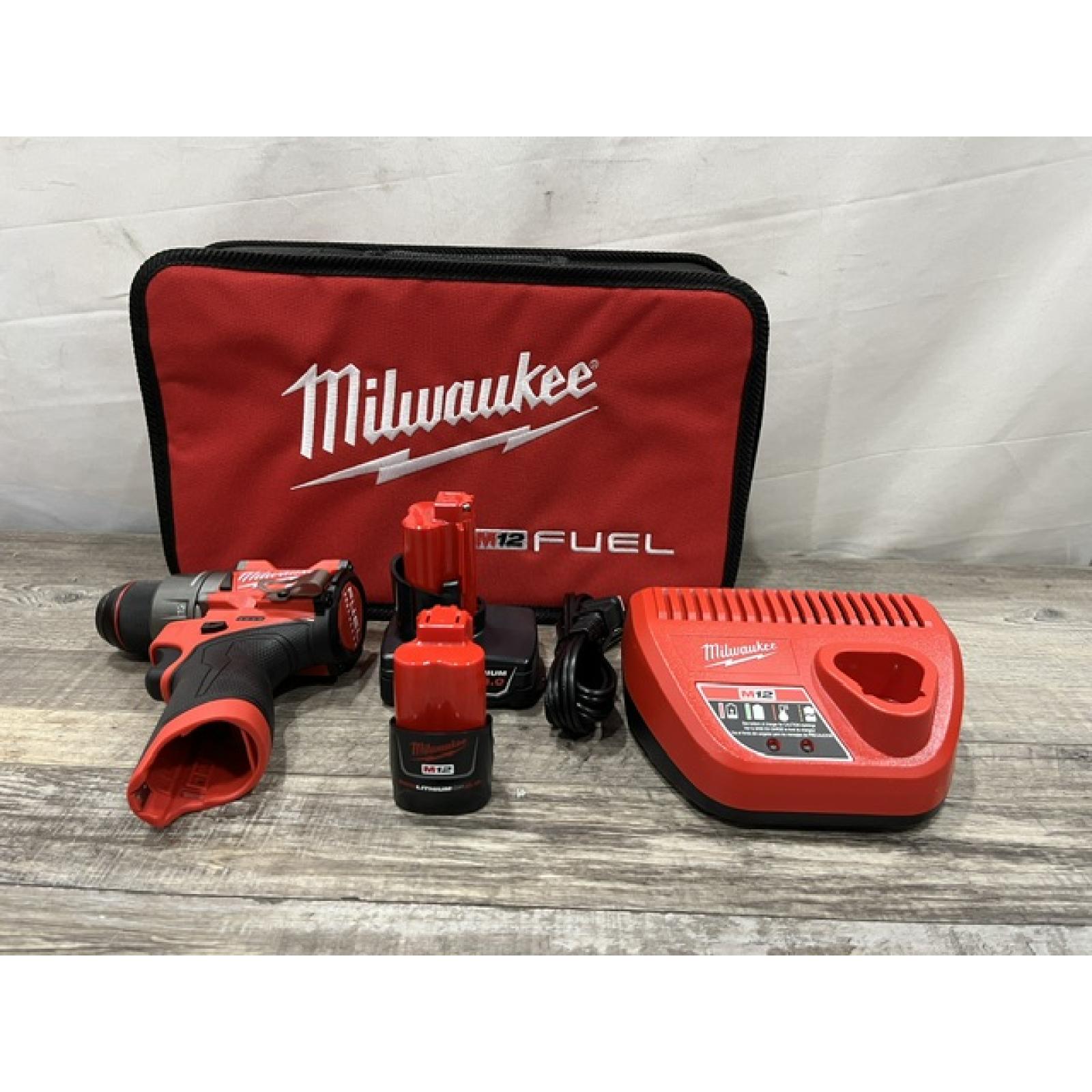AS-IS Milwaukee FUEL 12V Lithium-Ion Brushless Cordless 1/2 in. Drill Driver Kit