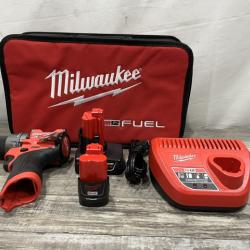AS-IS Milwaukee FUEL 12V Lithium-Ion Brushless Cordless 1/2 in. Drill Driver Kit