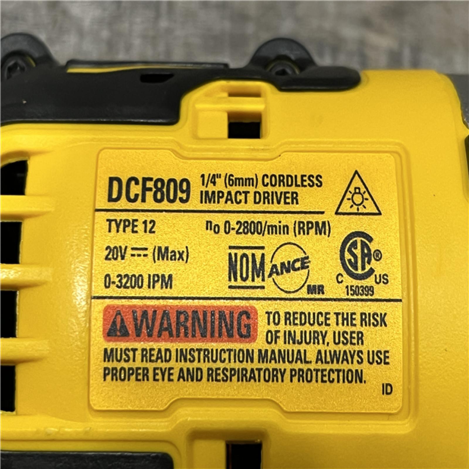 AS-IS DEWALT Atomic 20V Max Lithium-Ion Brushless Cordless Compact 1/4 in. Impact Driver Kit