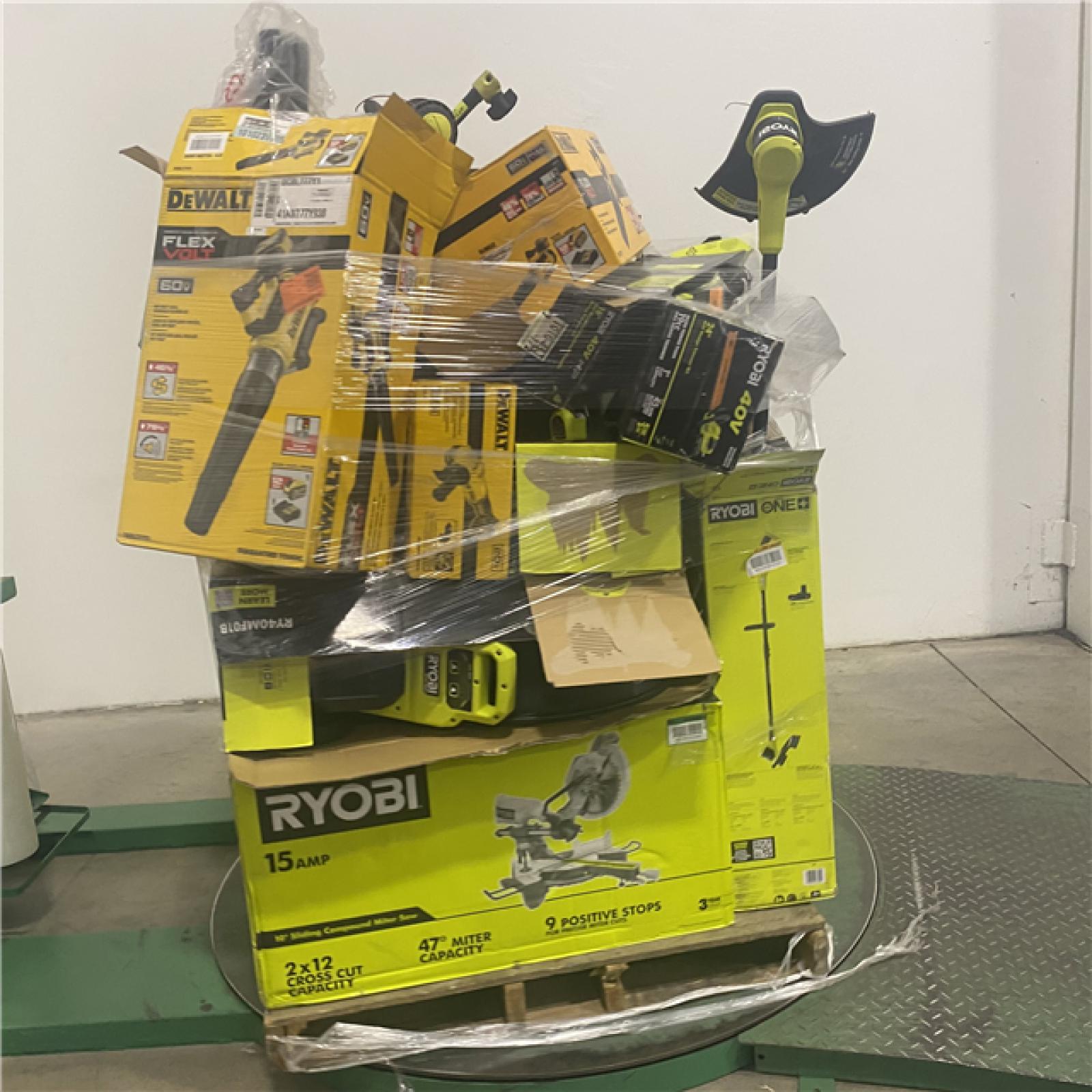 Dallas Location - As-Is Tool Pallet