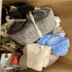 DALLAS LOCATION - BULLSEYE CLOTHING, HOME GOODS PALLET
