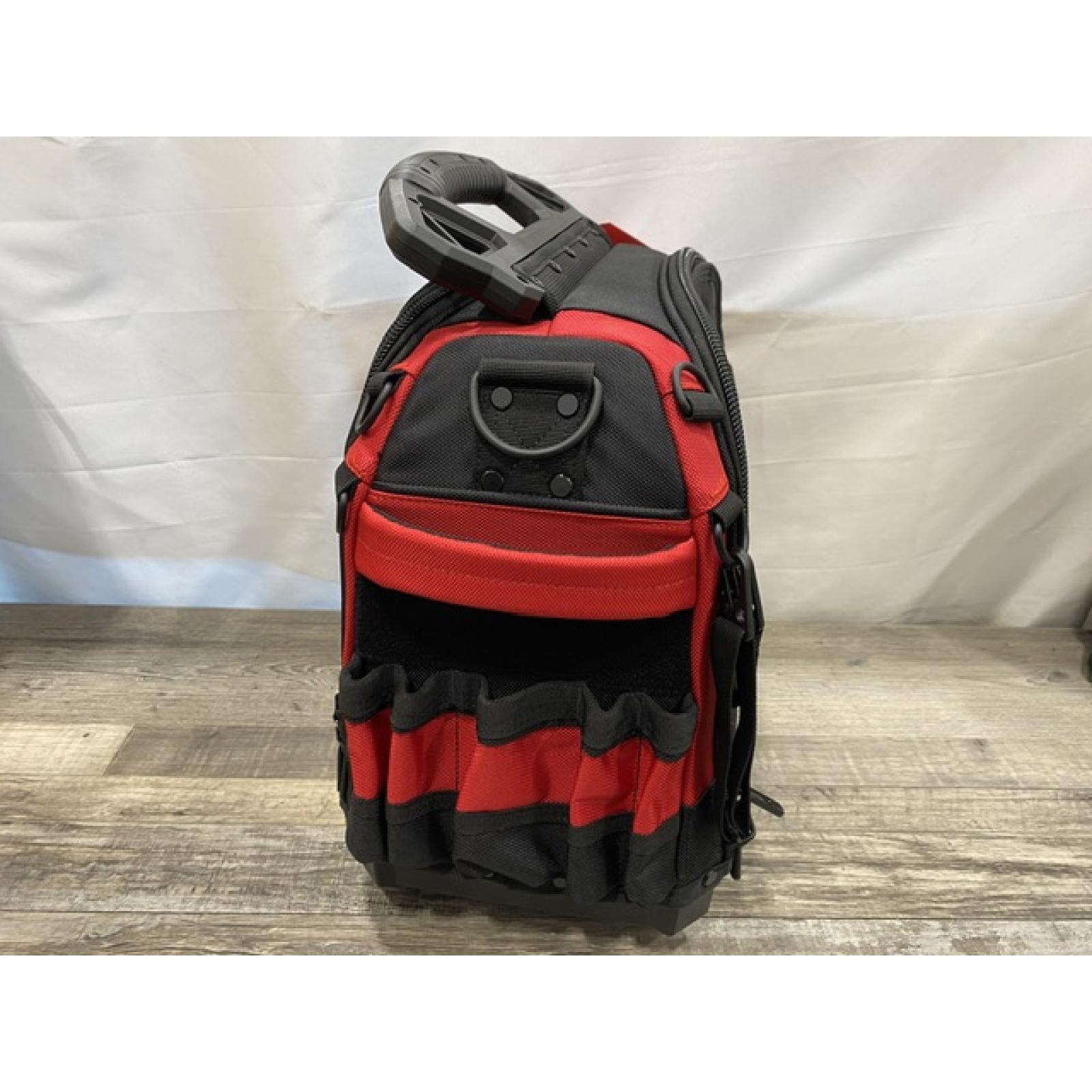 NEW - Milwaukee PACKOUT 15 in. Structured Tool Bag