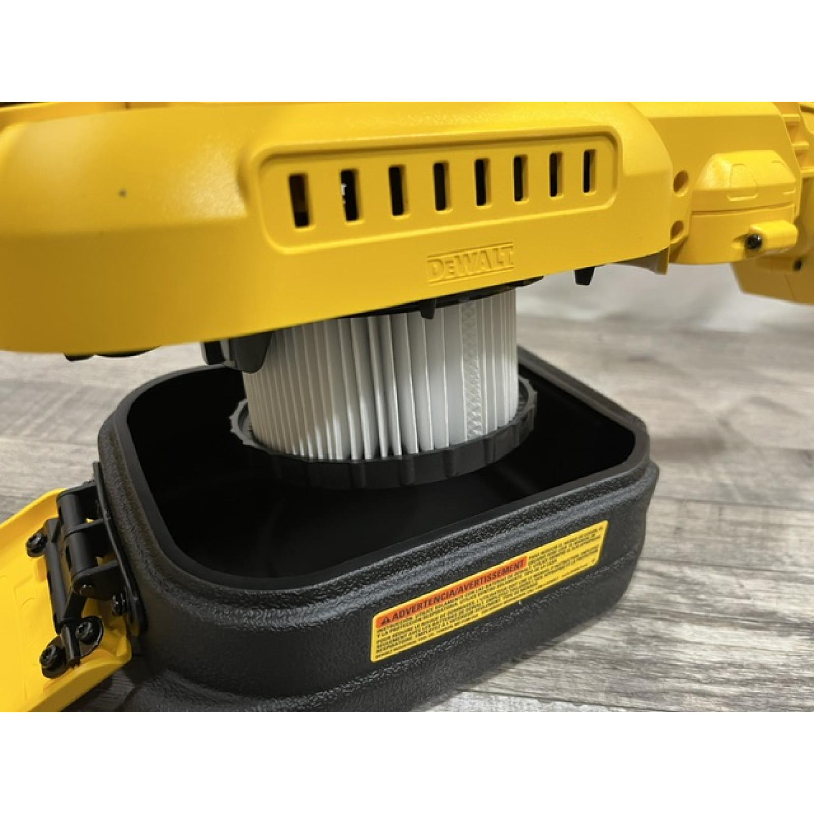 AS-IS DEWALT 20V MAX Cordless 1/2 Gal. Wet/Dry Portable Vacuum (Tool-Only)